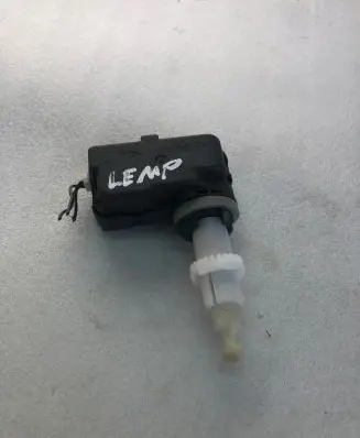 Opel Mokka B Headlight level adjustment motor 92004014