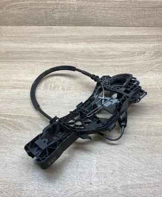 Volkswagen PASSAT CC Rear door exterior handle/bracket 3C8839886 REARRIGHT