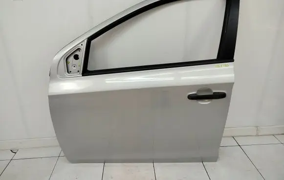 Hyundai i20 (PB PBT) Front door 