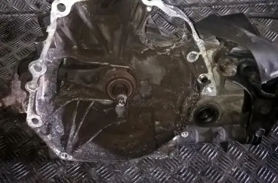 Honda Civic Manual 5 speed gearbox p95