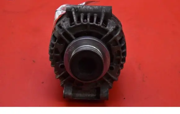 Dacia Logan I Generator/alternator 8200660040