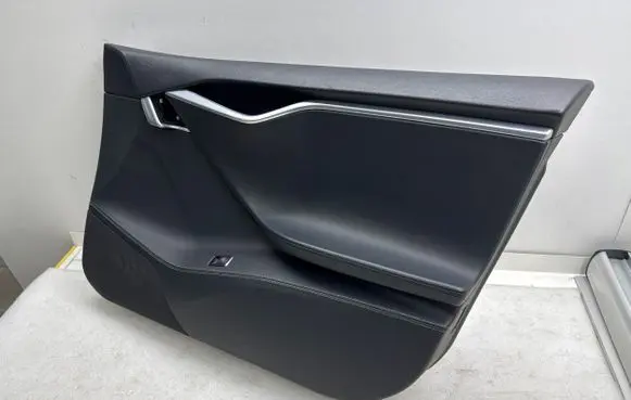 Tesla Model S Front door card panel trim 100793608K 16939552 92014195403