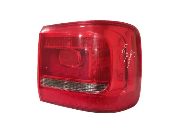 Volkswagen Touran II Rear/tail lights