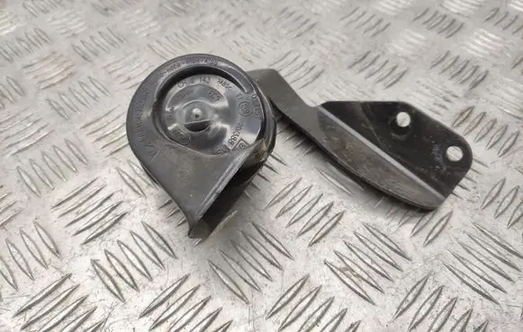 Mercedes-Benz E C207 W207 Horn signal