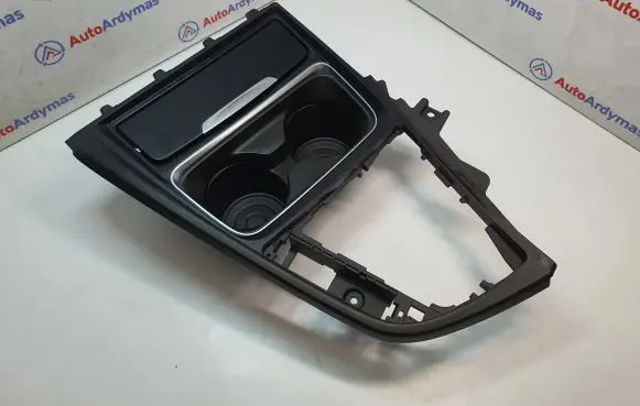 BMW 4 F32 F33 Cup holder front 9218925 51169218925