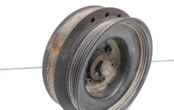 Suzuki Grand Vitara II Crankshaft pulley F112121A