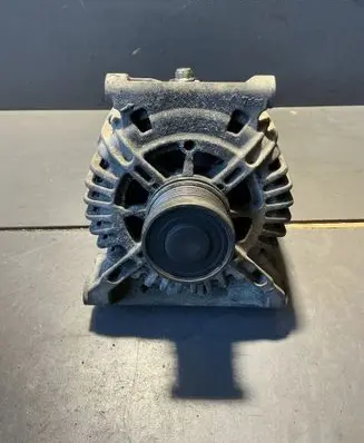 Mercedes-Benz B W245 Generator/alternator TG15C121