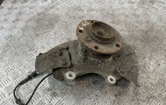BMW 7 E65 E66 Front wheel hub