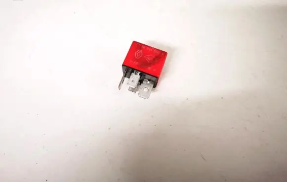 Renault Scenic I Other relay 7700844682a