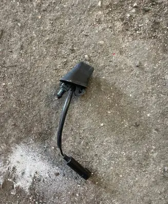 BMW 3 E90 E91 Windshield washer spray nozzle 7131299