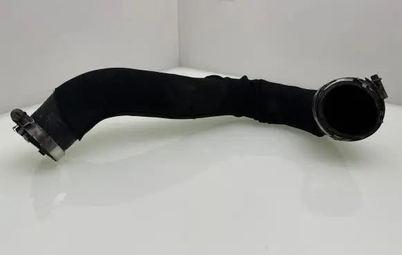 Audi Q5 SQ5 Intercooler hose/pipe 8R0145738H 121452R0