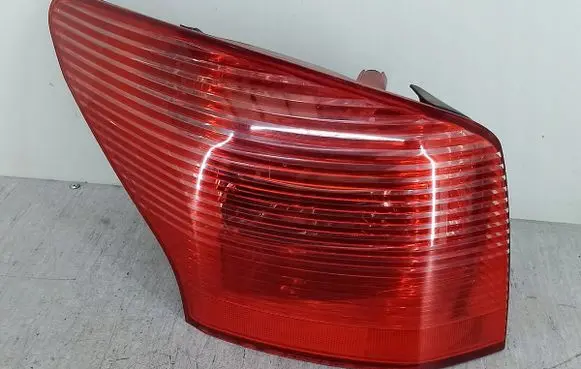 Peugeot 407 Rear/tail lights LAMPATYLNALEWA