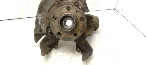 Volkswagen Golf IV Front wheel hub spindle knuckle