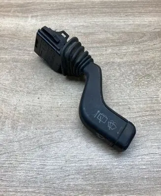 Opel Corsa B Wiper control stalk 90124931 90191942