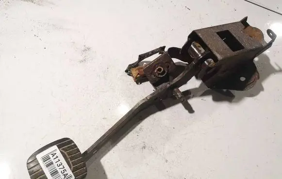 Nissan NV200 Clutch pedal