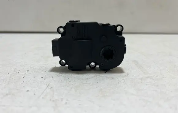 BMW i4 Air flap motor/actuator T901288C1