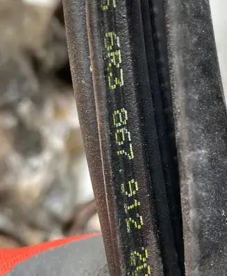 Volkswagen Polo V 6R Front door rubber seal 