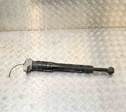 Maserati Quattroporte Rear shock absorber/damper 6700054570 06700054570