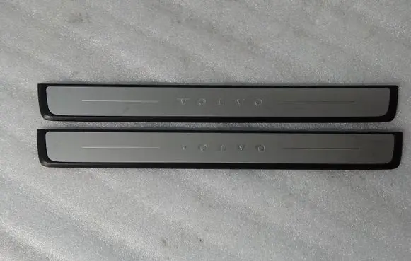 Volvo XC40 Side skirt rear trim 32289844