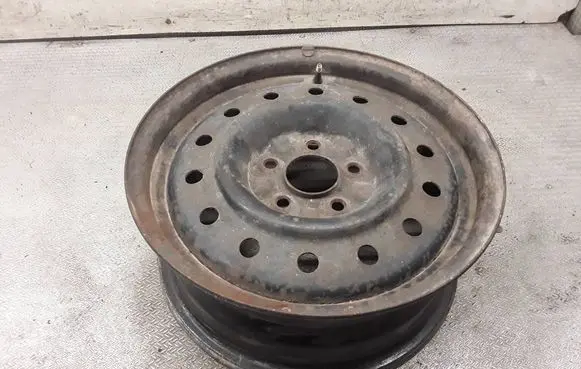 Nissan Primera R16 steel rim 