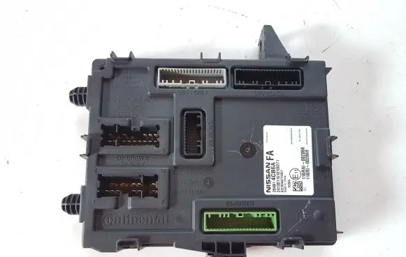 Nissan X-Trail T32 Comfort/convenience module 284B14CB6A A2C3255980