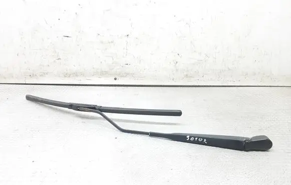 Citroen C3 Front wiper blade arm