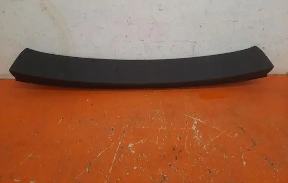 Audi Q7 4L Side skirt rear trim 4L0867839