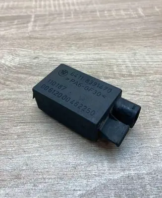 BMW X5 E53 AUC sensor 8391470 AuxillaryFansensor
