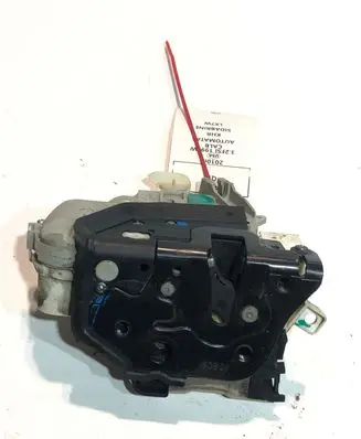Audi Q5 SQ5 Front door lock 8J1837015D