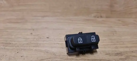 Volvo S80 Central locking switch button 30710476