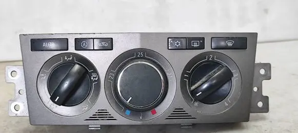 Opel Antara Climate control unit 96827394 DZC060912325