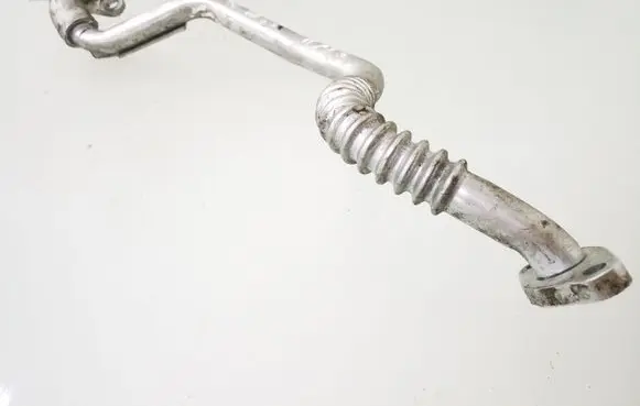Toyota RAV 4 (XA40) EGR valve line/pipe/hose