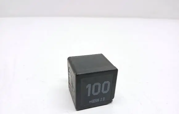 Audi A3 S3 8L Other relay 7M0951253A