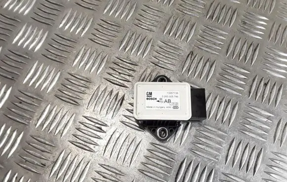 Opel Corsa D ESP acceleration yaw rate sensor 13267138 0265005748