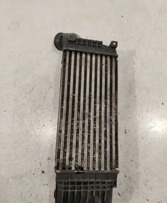 Citroen C5 Intercooler radiator 9657073480