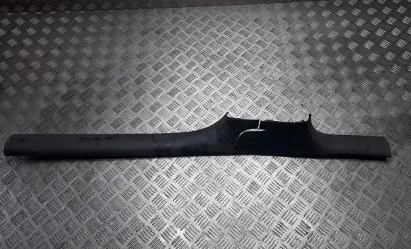 Volkswagen Golf Plus Front sill trim cover 5m0853372