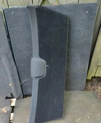 Mercedes-Benz C W204 Tailgate trim A2047400070
