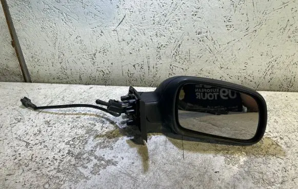 Peugeot 307 Manual wing mirror E11015821