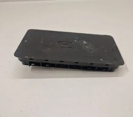BMW 7 G11 G12 Wireless charging module 9437712