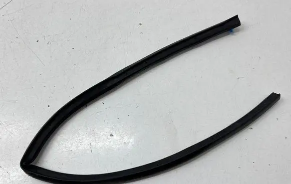 Renault Kadjar Engine compartment rubber 