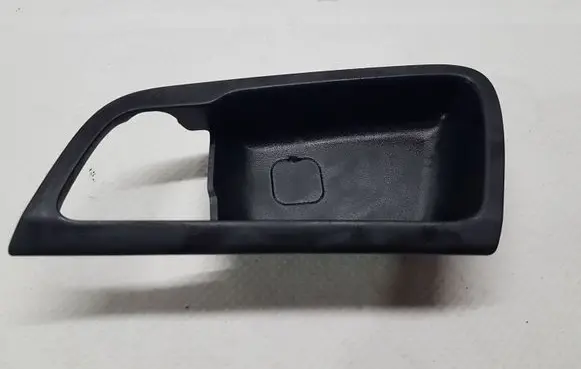 Hyundai i30 Other front door trim element 826112L000XP