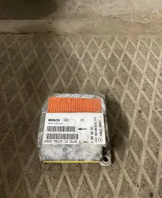 Mercedes-Benz Sprinter W901 W902 W903 W904 Airbag control unit/module 0285001005 0004460242