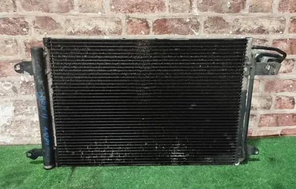 Seat Leon (1P) A/C cooling radiator (condenser) 
