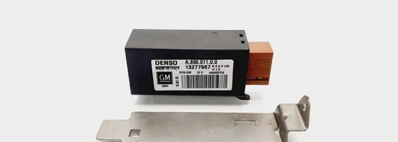 Opel Corsa D Central console control unit 440926702 13277967 A890011UU