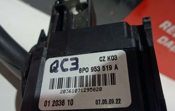 Audi A3 S3 8P Indicator stalk 8P0953513A