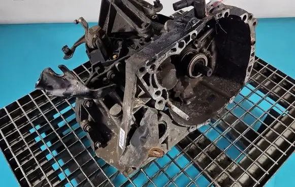 Nissan Almera N16 Manual 5 speed gearbox JR5106 IMPRK1579477