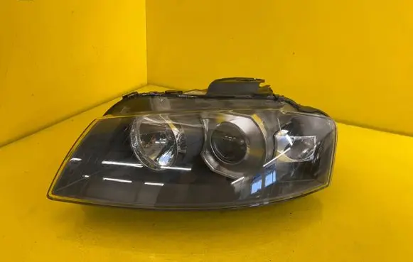 Audi A3 S3 8P Headlight/headlamp 8P0941029M
