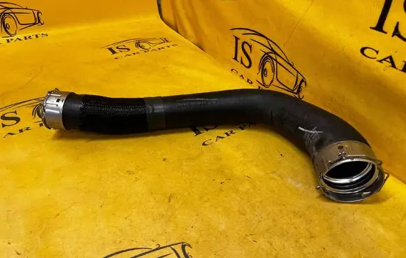 Ford Bronco Intercooler hose/pipe MB3G-6F072-AB MB3G6F072AB