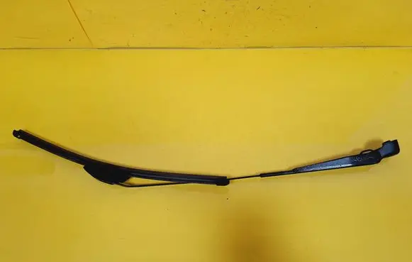 Renault Clio II Front wiper blade arm 8200071213