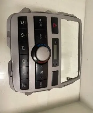 Toyota Avensis Verso Climate control unit 5590044270 1464309626